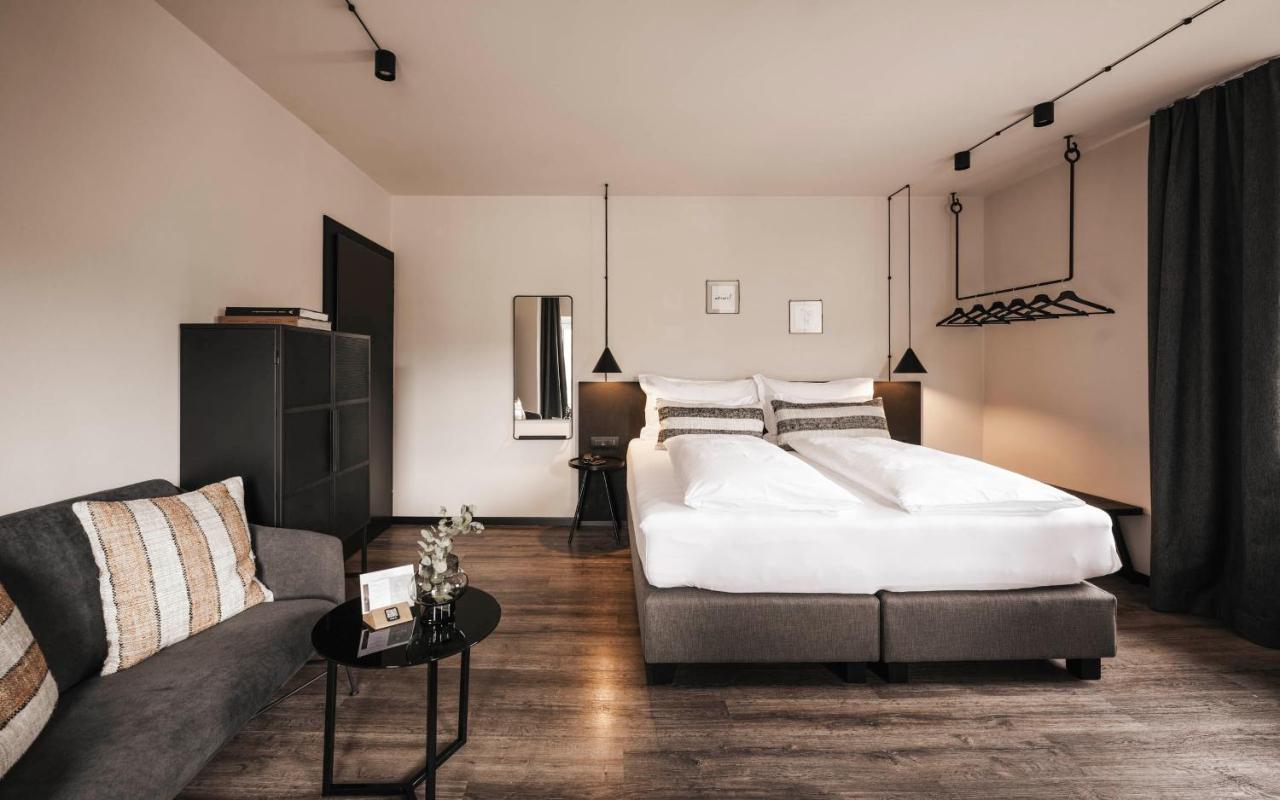 Hotel Loewenhof Брессаноне Экстерьер фото